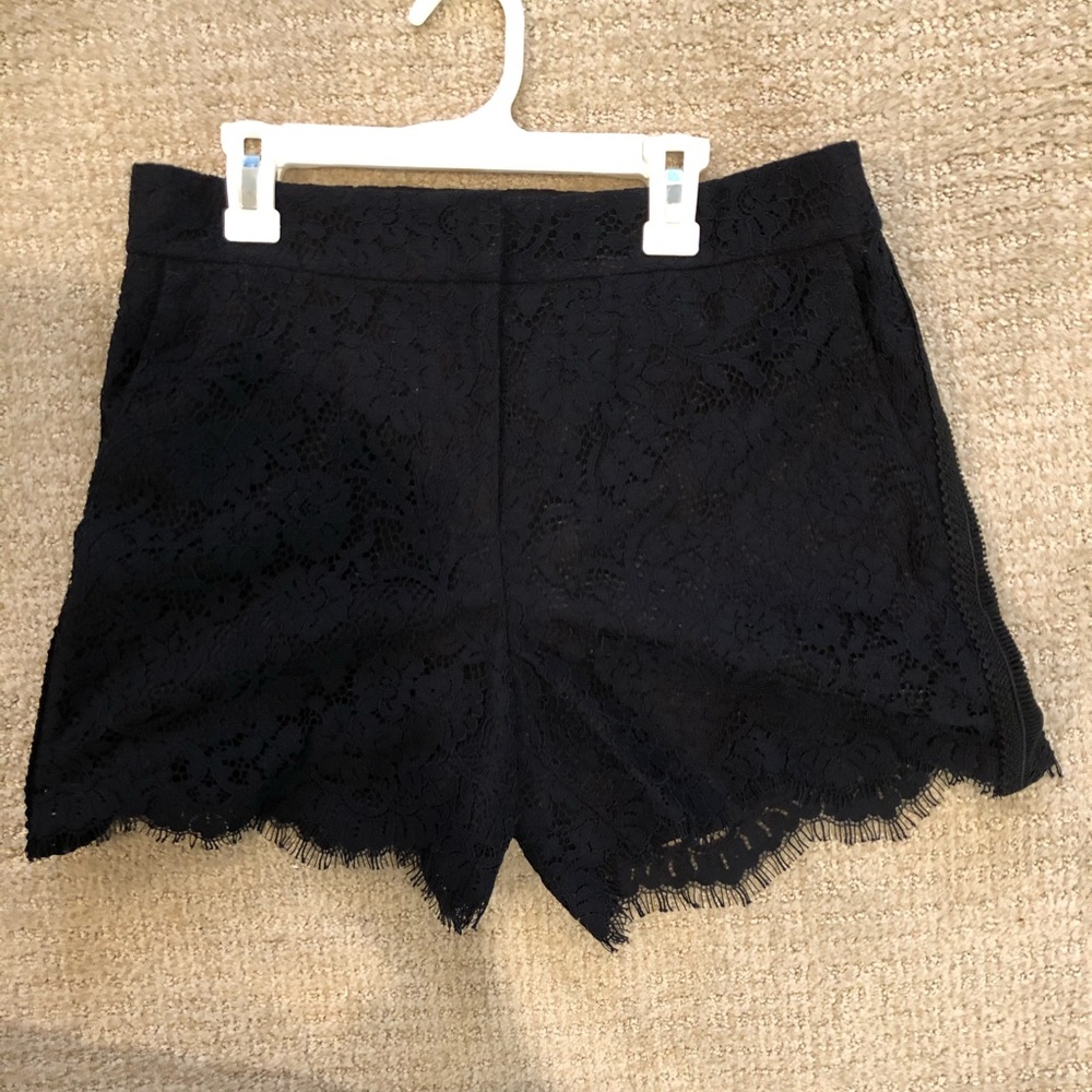 Ann Taylor Navy Lace Shorts - NWT - size 4